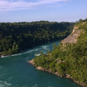 Meet your Posher, Adeen